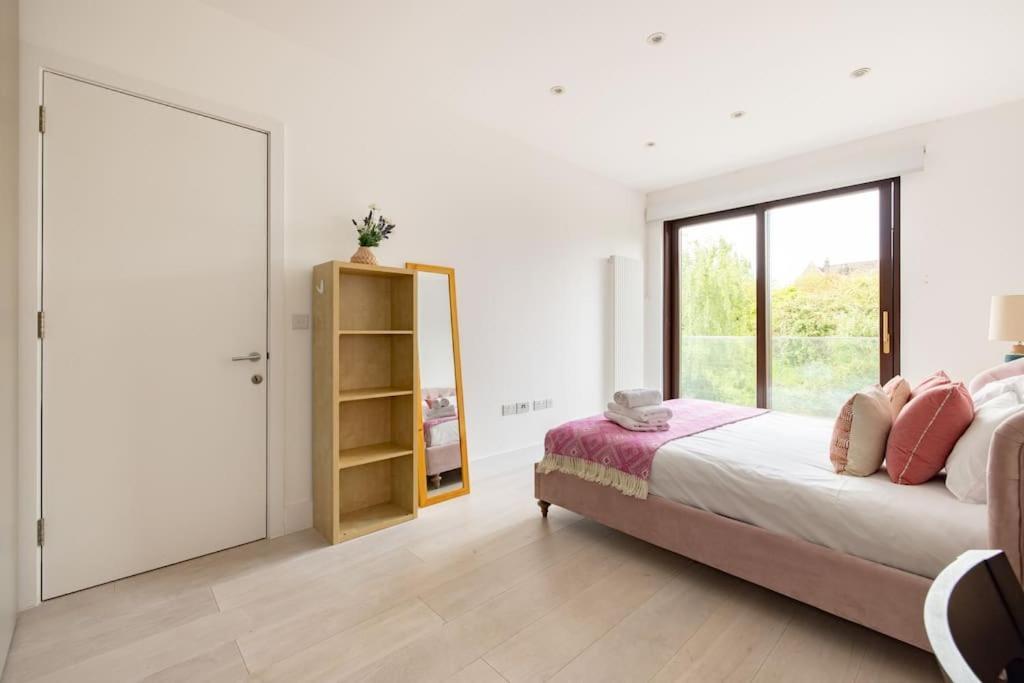 Casa vacanze Modern 3 Bedroom Townhouse By Wild Roses *