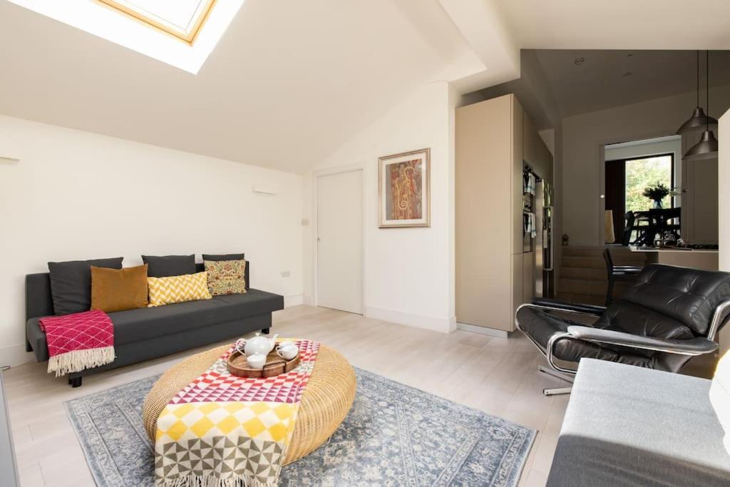 Casa vacanze Modern 3 Bedroom Townhouse By Wild Roses Londra